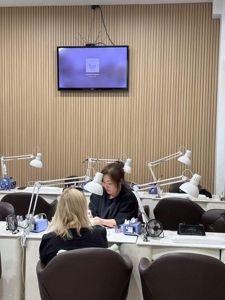 Nail Salon Northcote